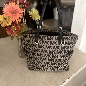 Michael Kors vintage signature tote bag